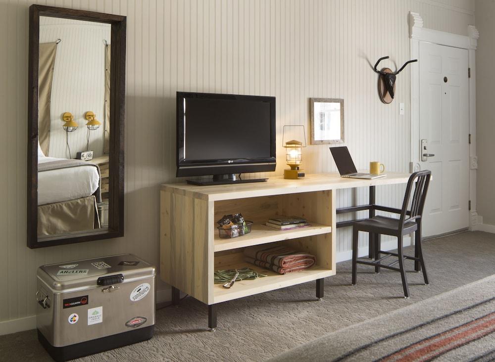 Quality Inn And Suites Boulder Creek Экстерьер фото